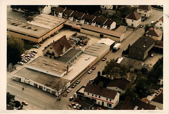 De locatie Altdorfer Straße in de jaren 1980 De locatie Altdorfer Straße in de jaren 1980